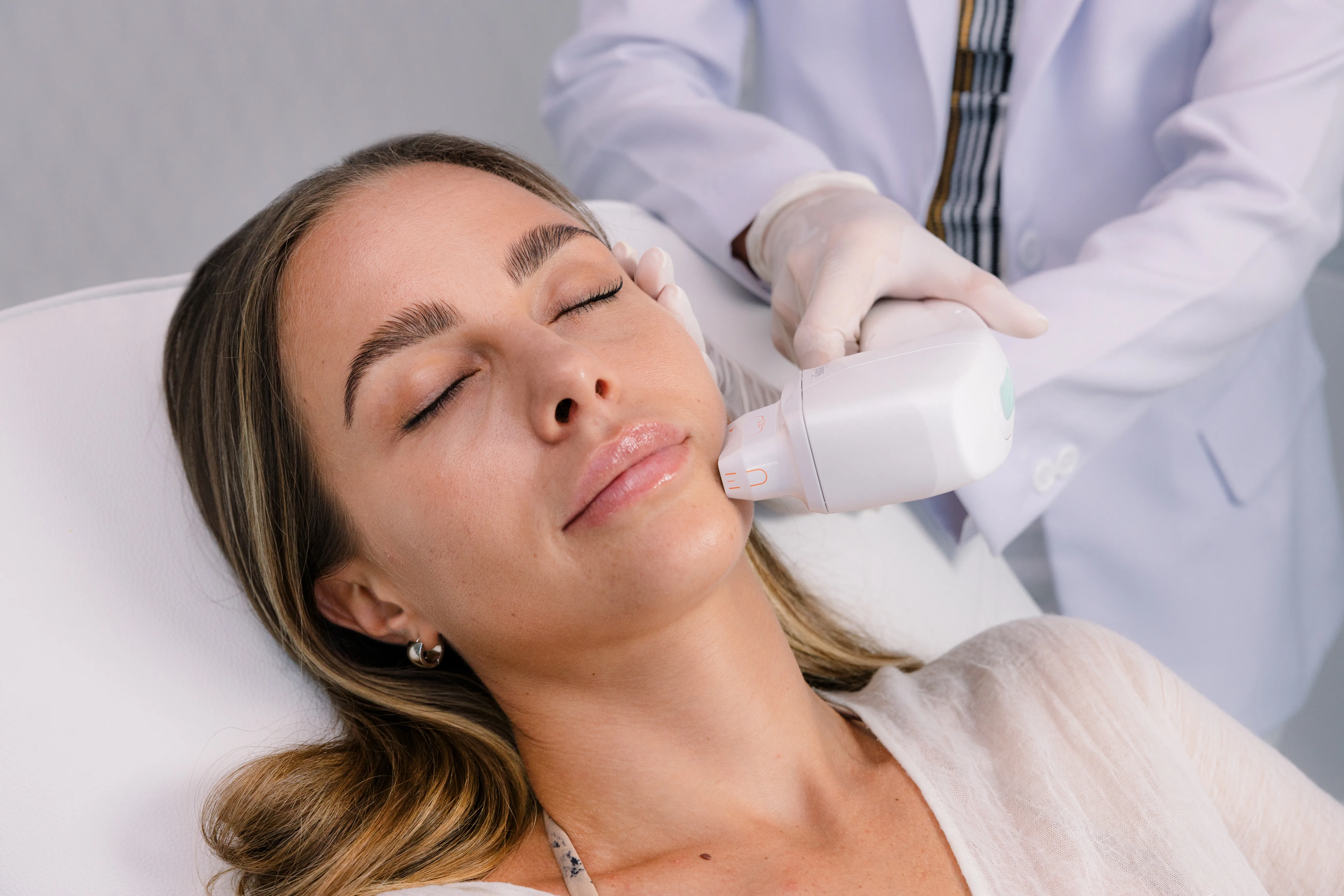 HIFU non-surgical facelift in Bali at Anaya Aesthetics