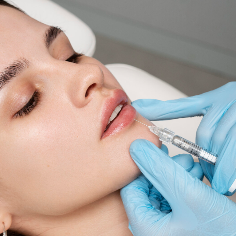 women having lip fillers treatment in Anaya Aesthetics best beauty clinic in Bali